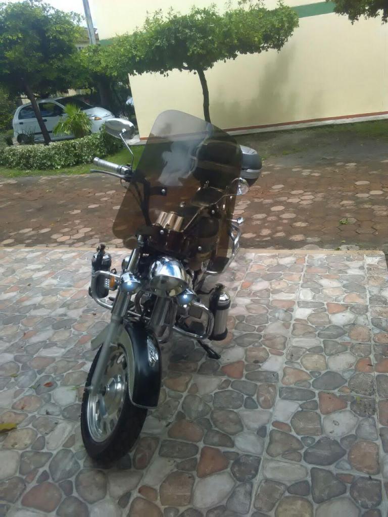 Moto TITANIA Tipo Harley