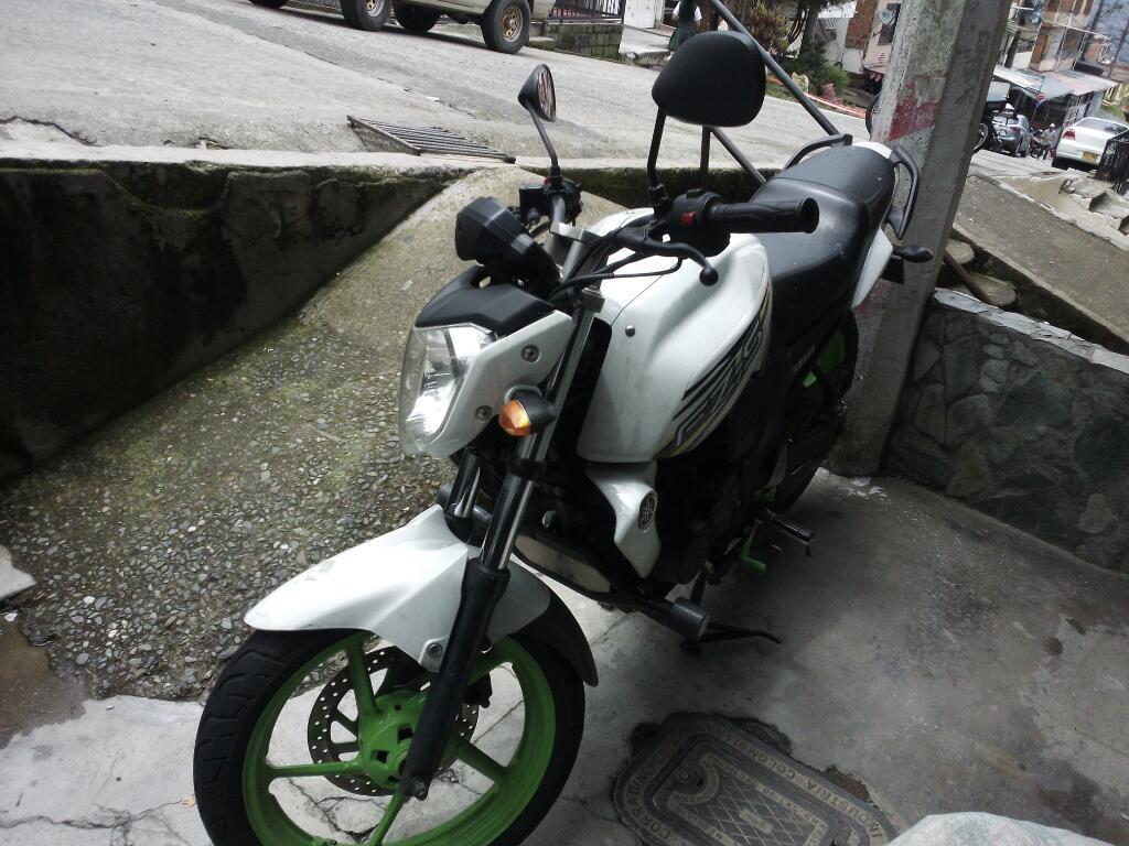 Vendo Fz Yamaha 2014