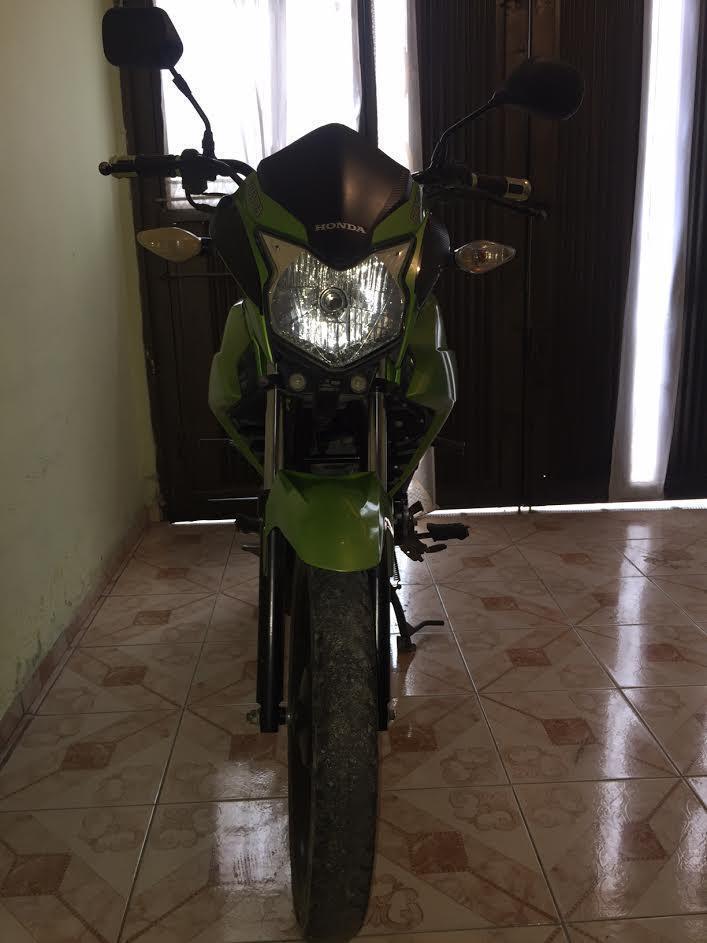 Vendo Moto Honda CB110 Mod. 2015 Transpaso Abierto Sin Seguro