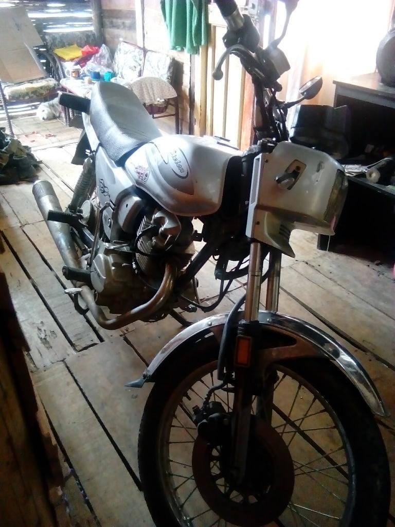 Se Vende Moto Jialing 125 en Cartago