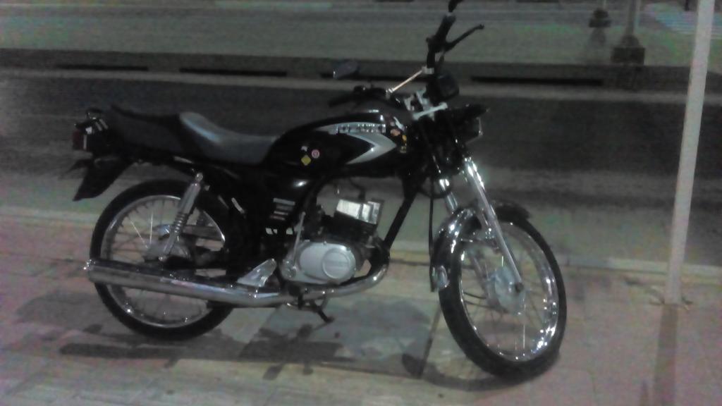 Se Vende Esta Ax Mod 2008 Papeles Al Dia