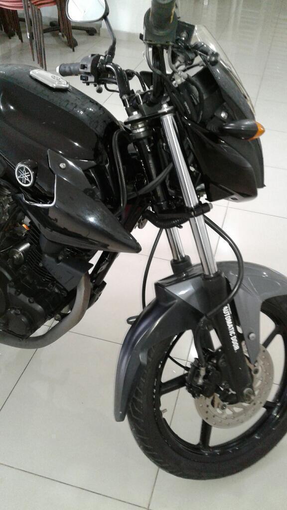 Se Vende Moto Yamaha Sz16r 2015 Al Día