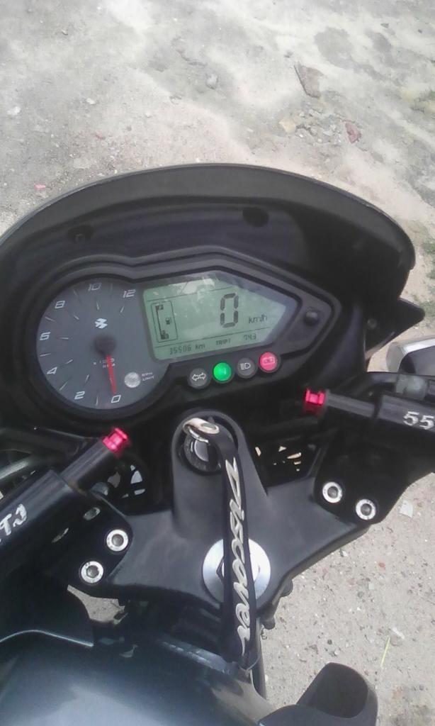 Vendo Pulsar 180 Pro sin Transpaso