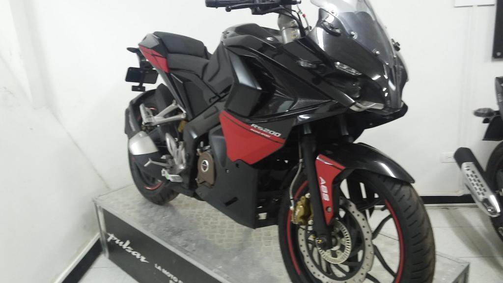 vendo Pulsar RS 200