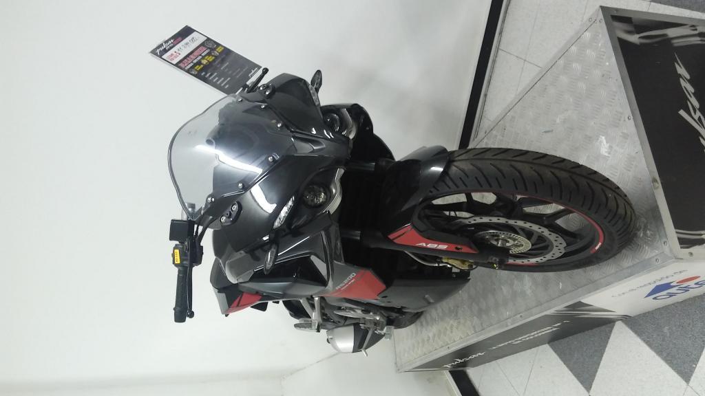 vendo Pulsar RS 200