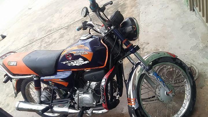 vendo moto hero honda muy buen estado papeles al dia