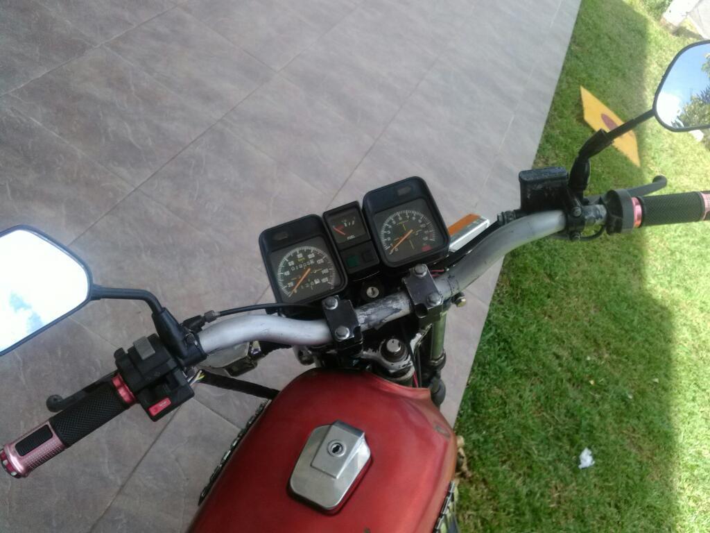 Moto Rx115