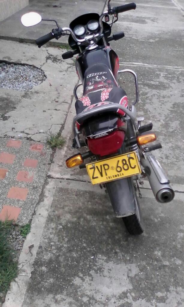 Se Vende Moto Eco de Lux Modelo 2010 Inf