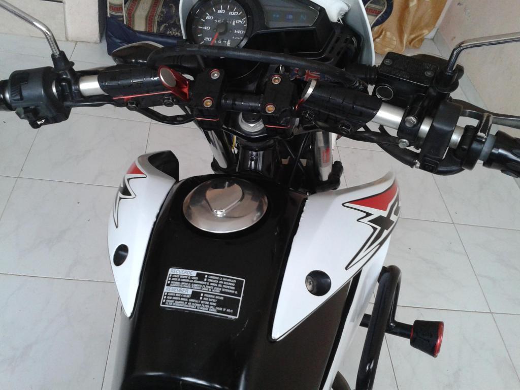 oferta honda xr 150 modelo 2015 por 5.500.000 al dia