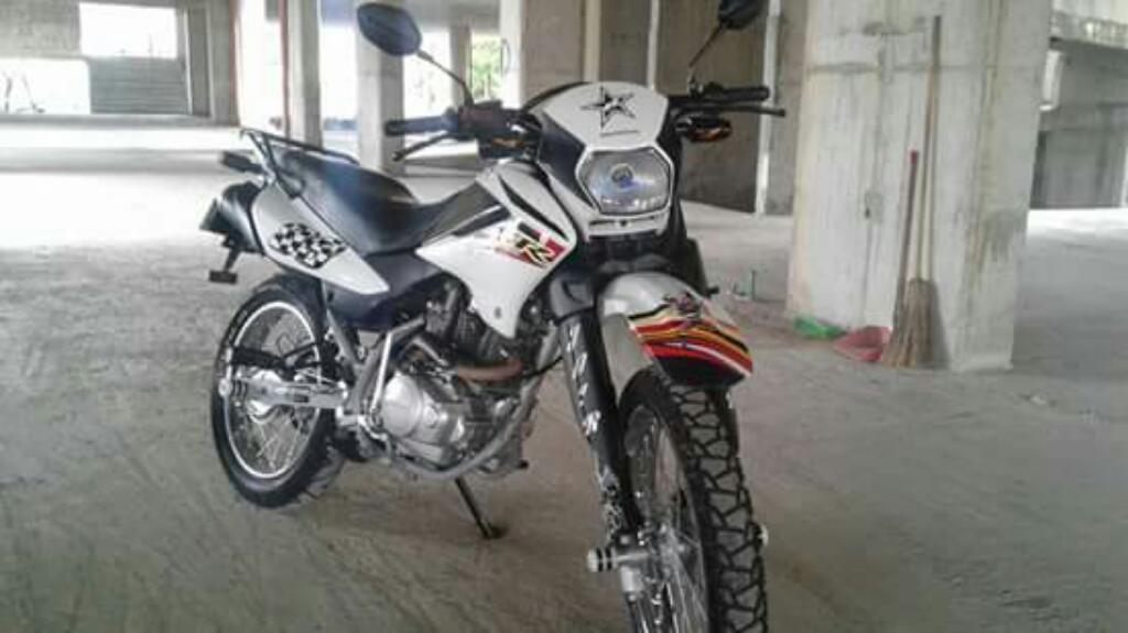 Vendo Honda Xr 125 Modelo 2014