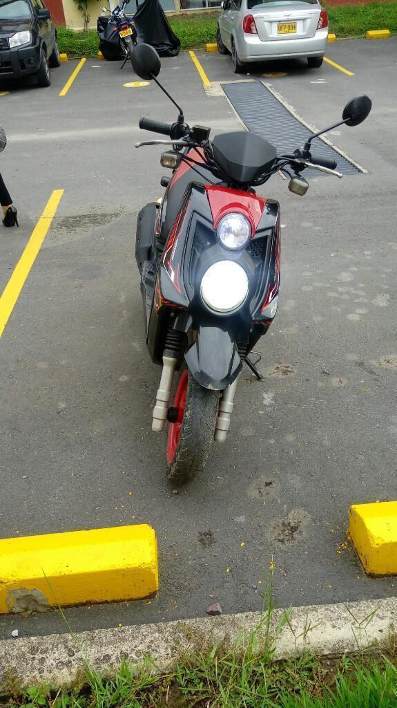 Se Vende Bws Mod. 2011 Papeles Al Dia