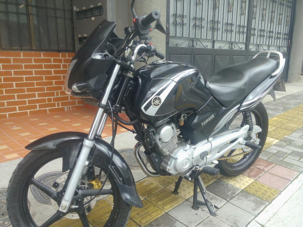 Hermosa Yamaha Ybr 2009