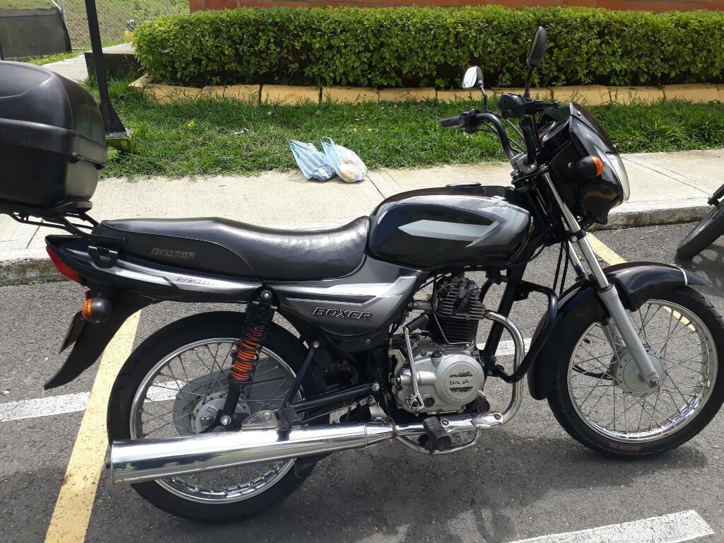 Se Vende Moto en Buen Estado