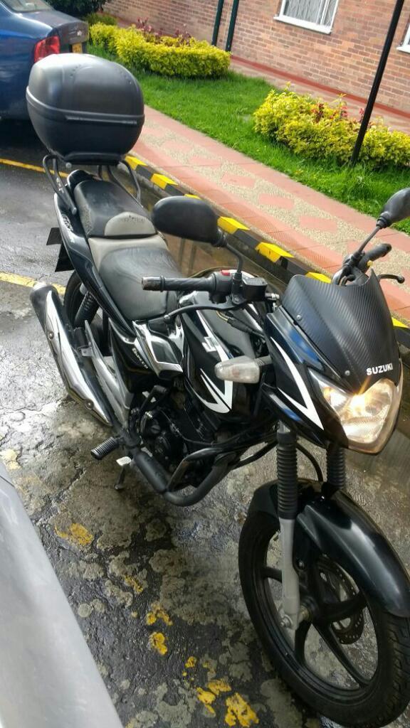 Moto Suzuki Gs150r