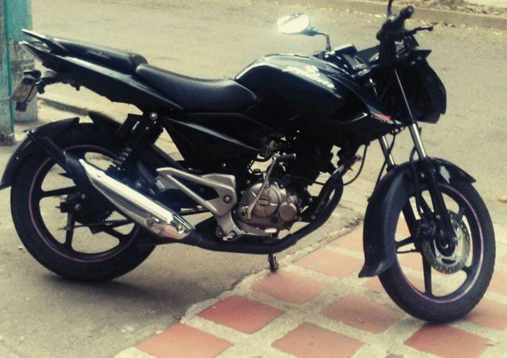 Vendo pulsar 135 modelo 2016