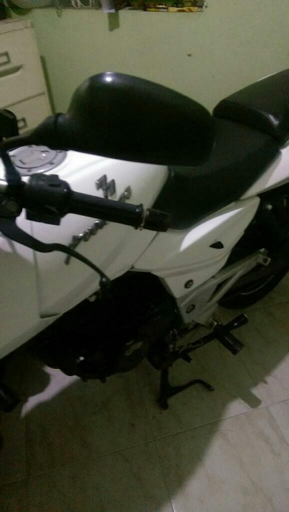 Vendo Pulsar. 180