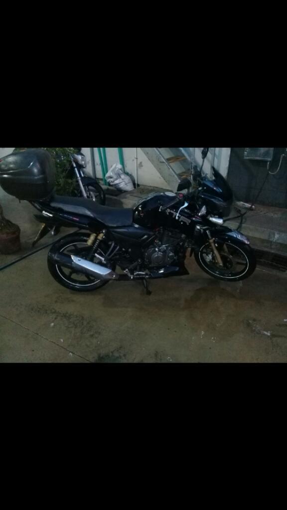 Se Vende Moto Tvs 180