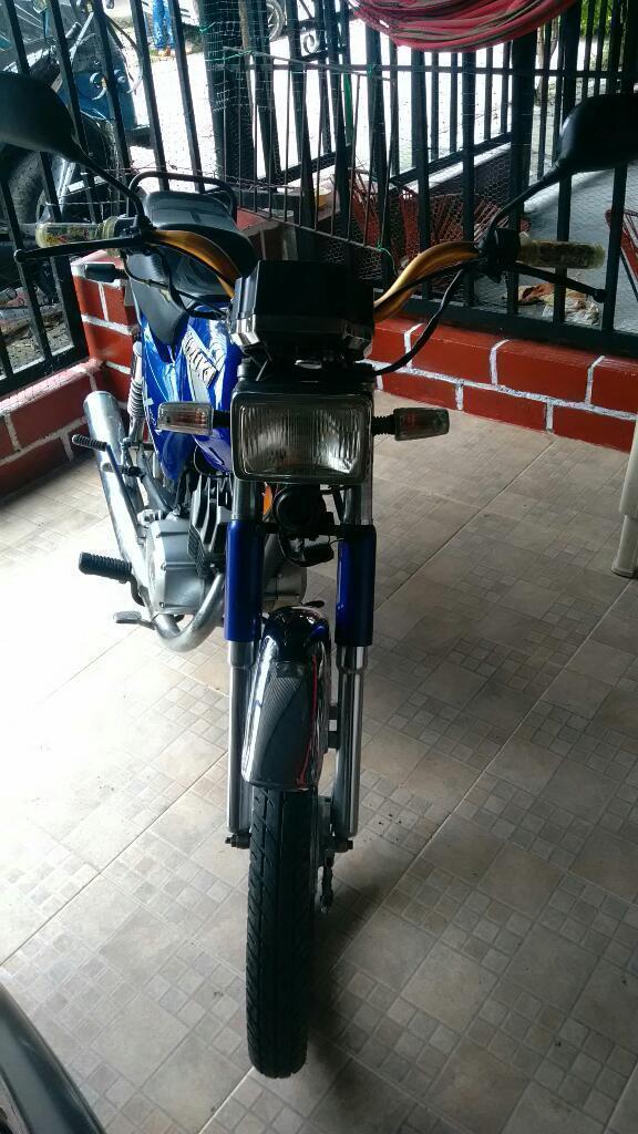 Se Vende Moto Ax100 Suzuki