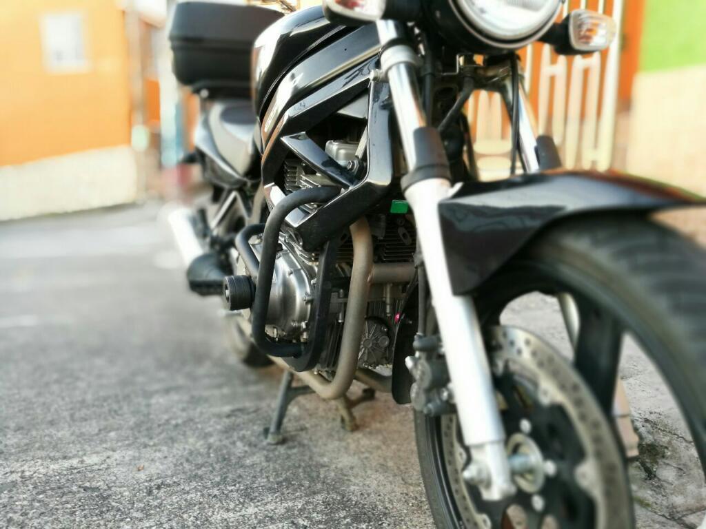 Moto Gs 500 Modelo 2016