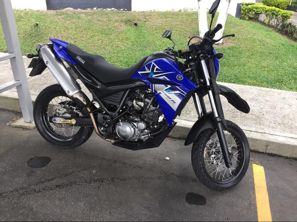 Vendo O Permuto Xt 660 Como Nueva