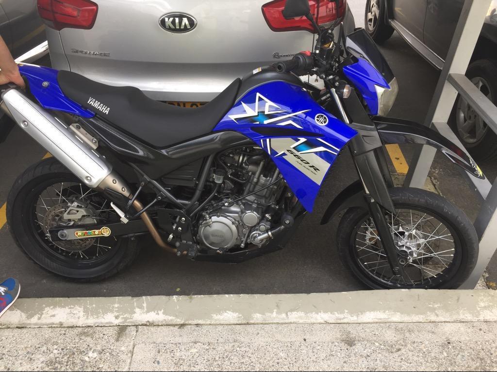 Vendo O Permuto Xt 660 Como Nueva