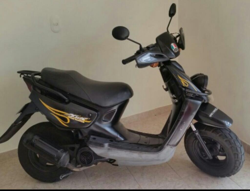 Vendo Yamaha Bws Modelo 2001