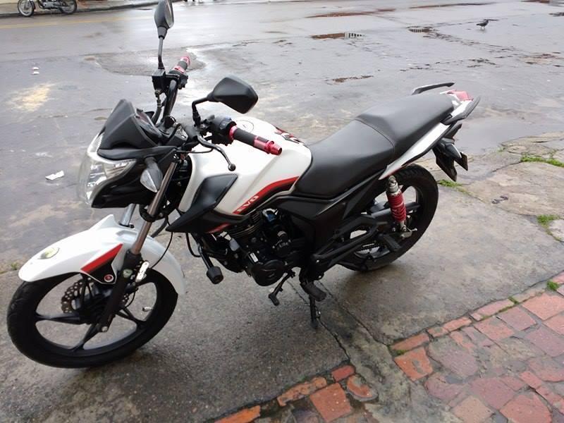 Akt 125 Evo R3 Modelo 2015 EXCELENTE ESTADO,PAPELES AL DÍA Y ECONÓMICA