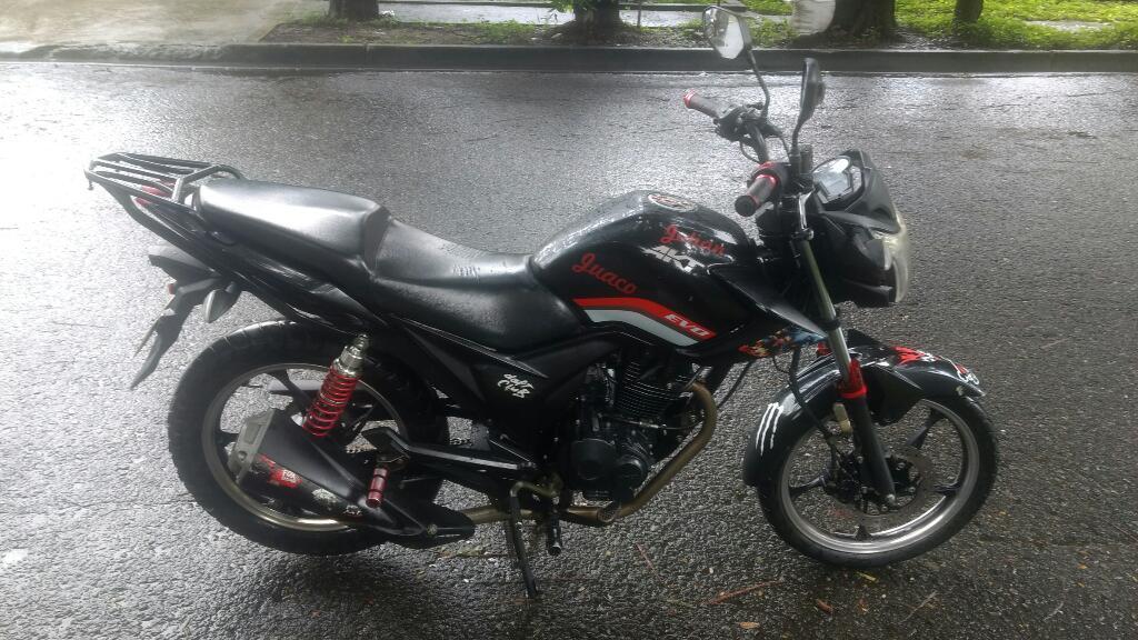 Akt Evo R3 2015 sin Soat 1'750.000