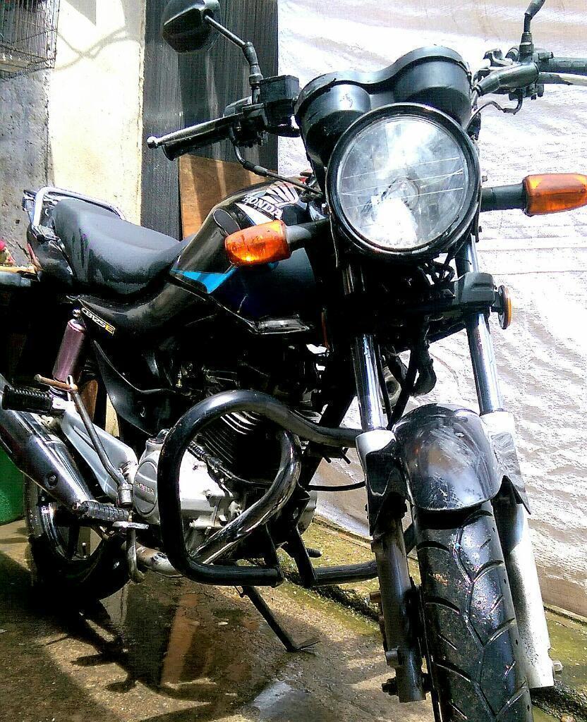 Bueniaima Honda Cb2011