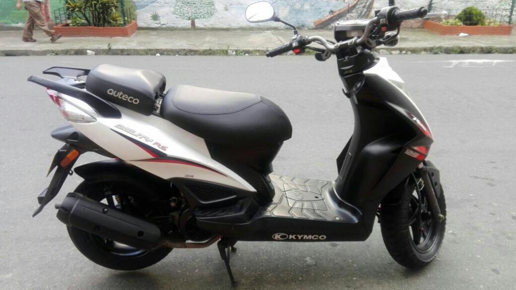 Agility Rs Naked 2013