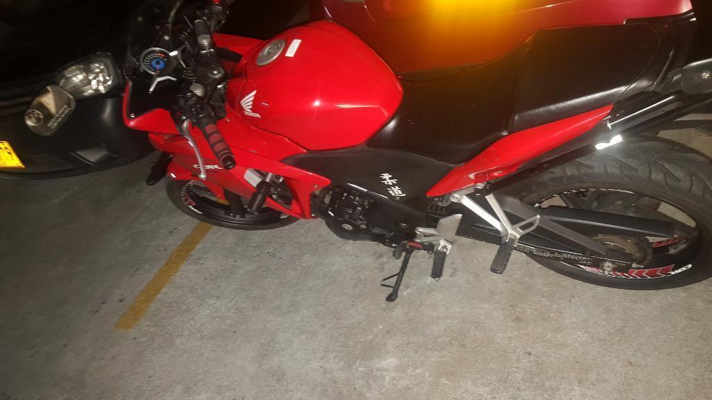 Cbr 250 Modelo 2015 Único Dueño