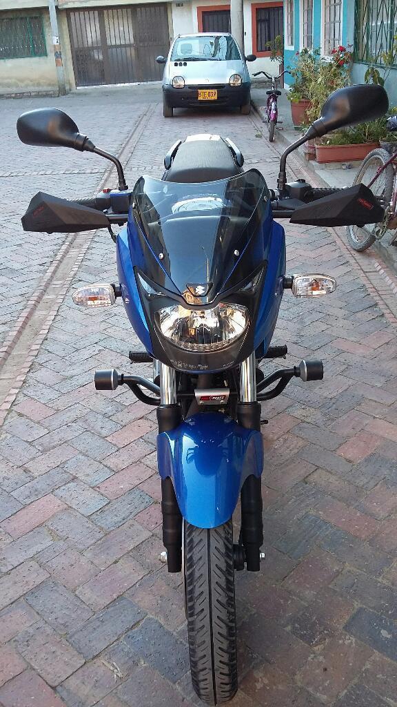 Vendo O Permuto Moto Pulsar 180 2017