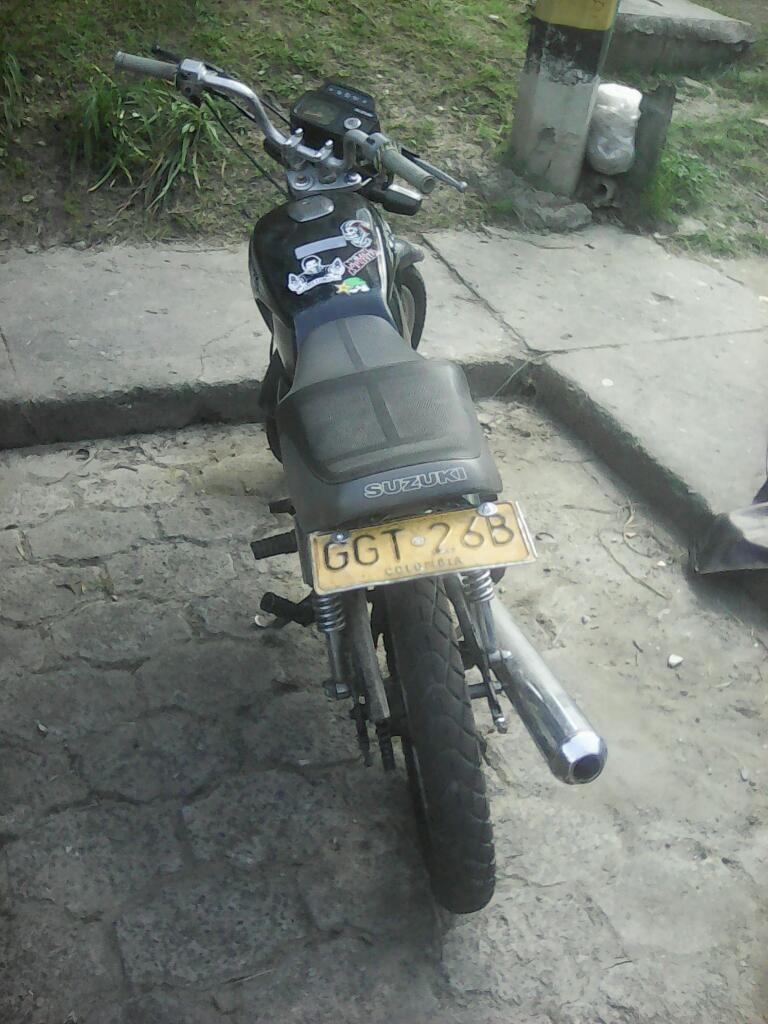 Vendo Ax 100 Modelo 2007