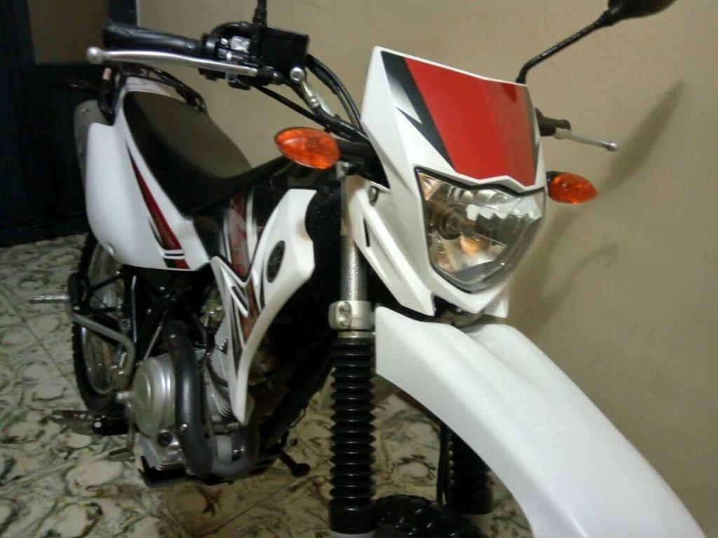 excelente Yamaha XTZ 125 modelo 2017 full