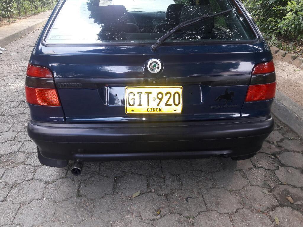 Vendo O Permuto Skoda Felicia Conservada