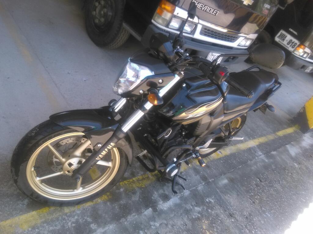 Vendo Moto Yamahaa Fz