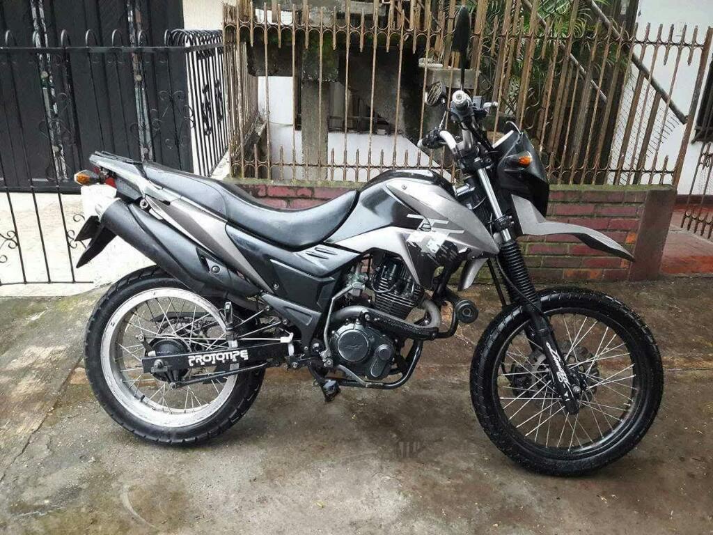 Vendo Moto Tt 125