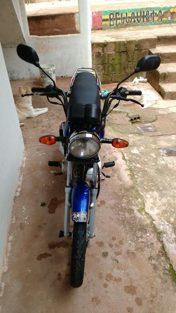 Vendo Moto Suzuki Ax4