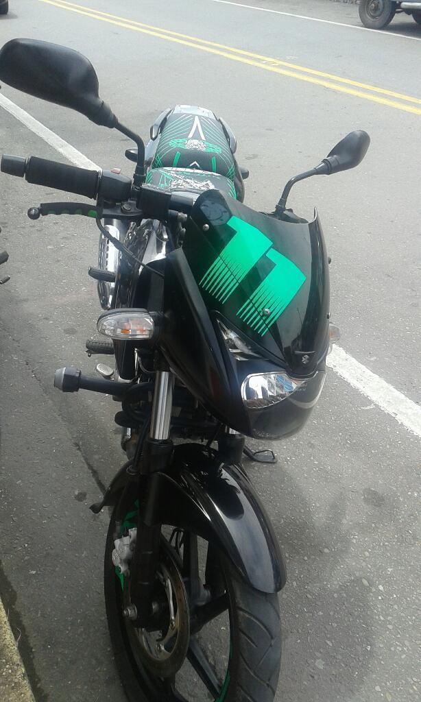 Vendo Moto Pulsar 180 Modelo 2015