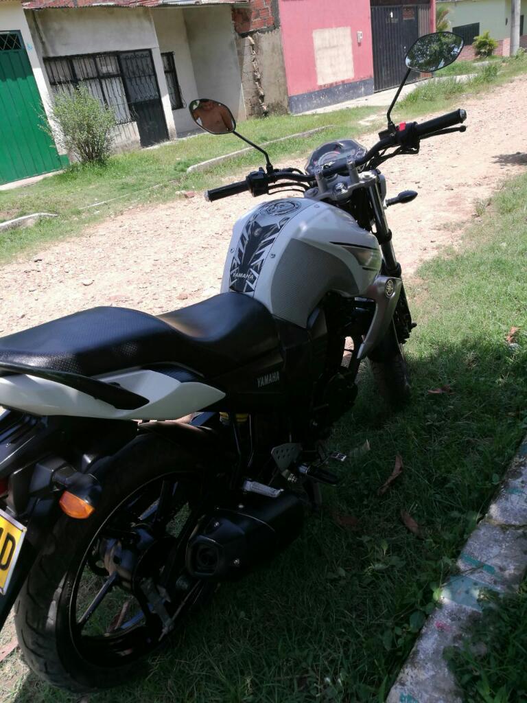 Vendo Moto Yamaha Fz