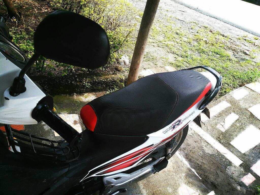 Se Vende Moto Vivax R Economica