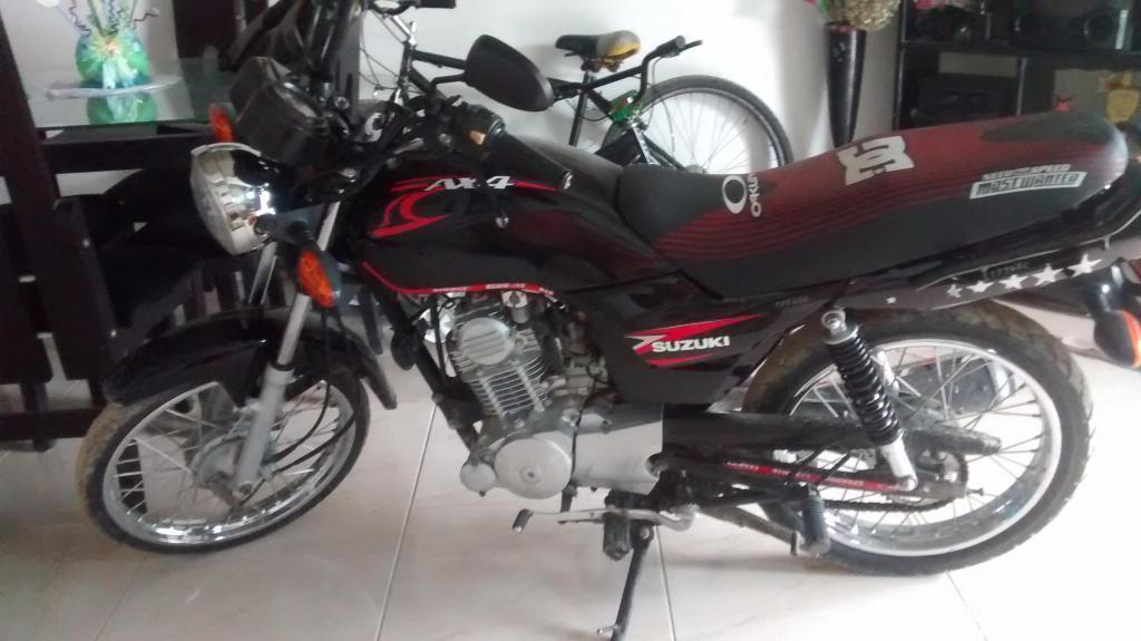 Linda Moto Ax4