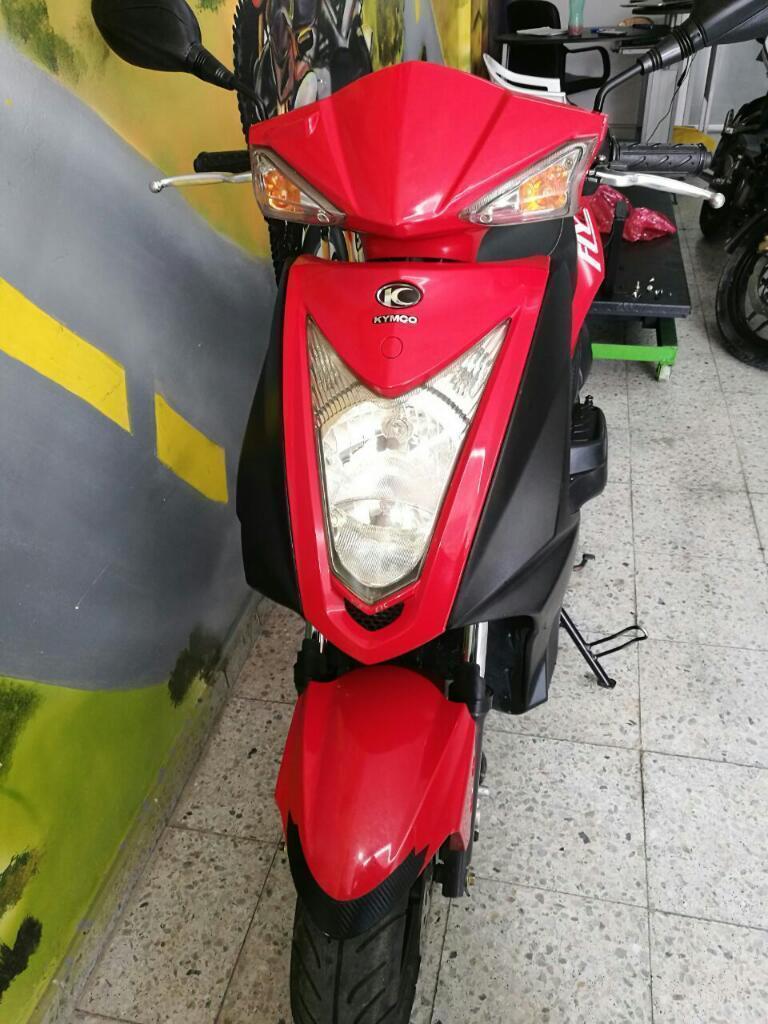 Vendo Moto Kimco Fly 125 Modelo 2013