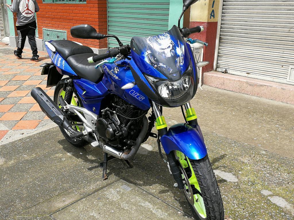 Vendo Pulsar 180ug 2010