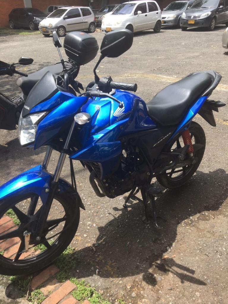 VENDO MOTO HONDA CB110 17.000 KM MODELO 2015 PERFECTO ESTADO