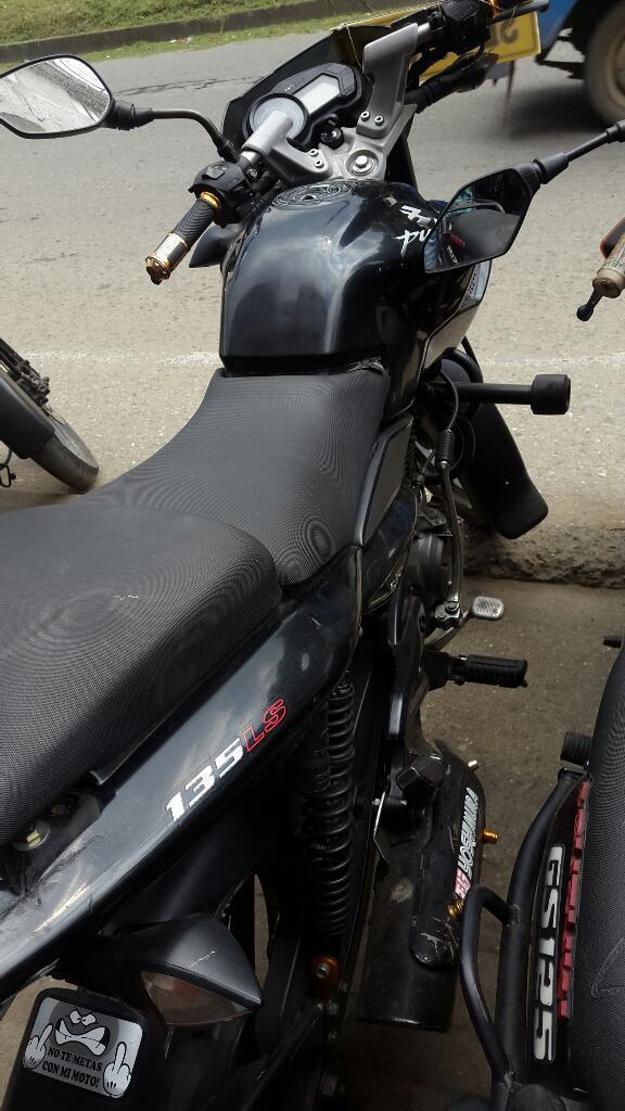 Pulsar 135 Sl Esta Muy Buena