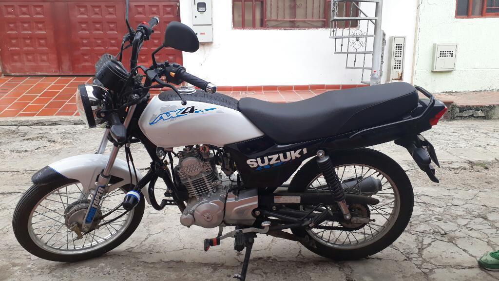 Vendo Ax4 Modelo 2017