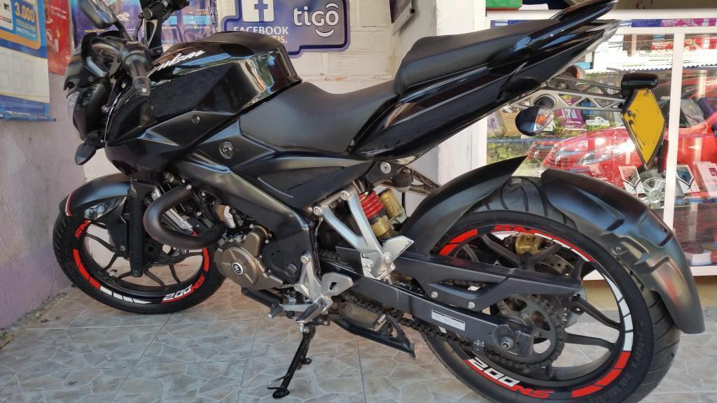 PULSAR NS 200 MODELO 2015