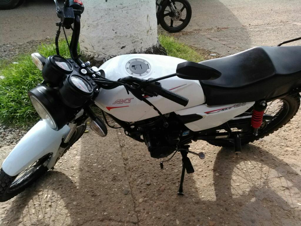 Akt Nkd 125 Modelo 2015