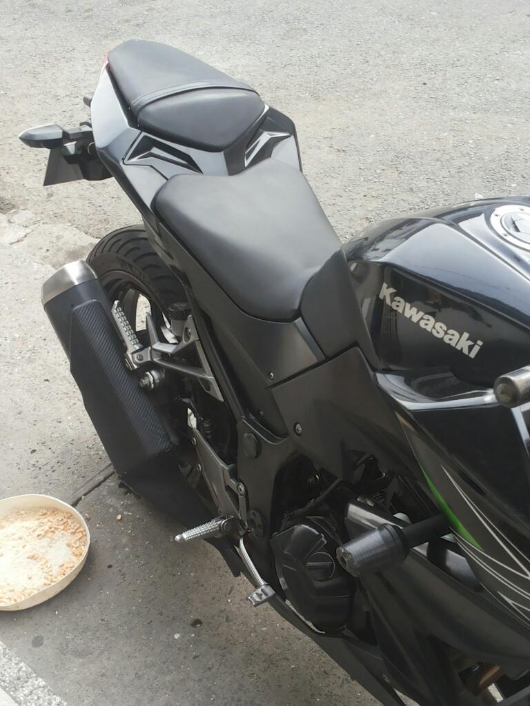 Kawasaki Z250 2015